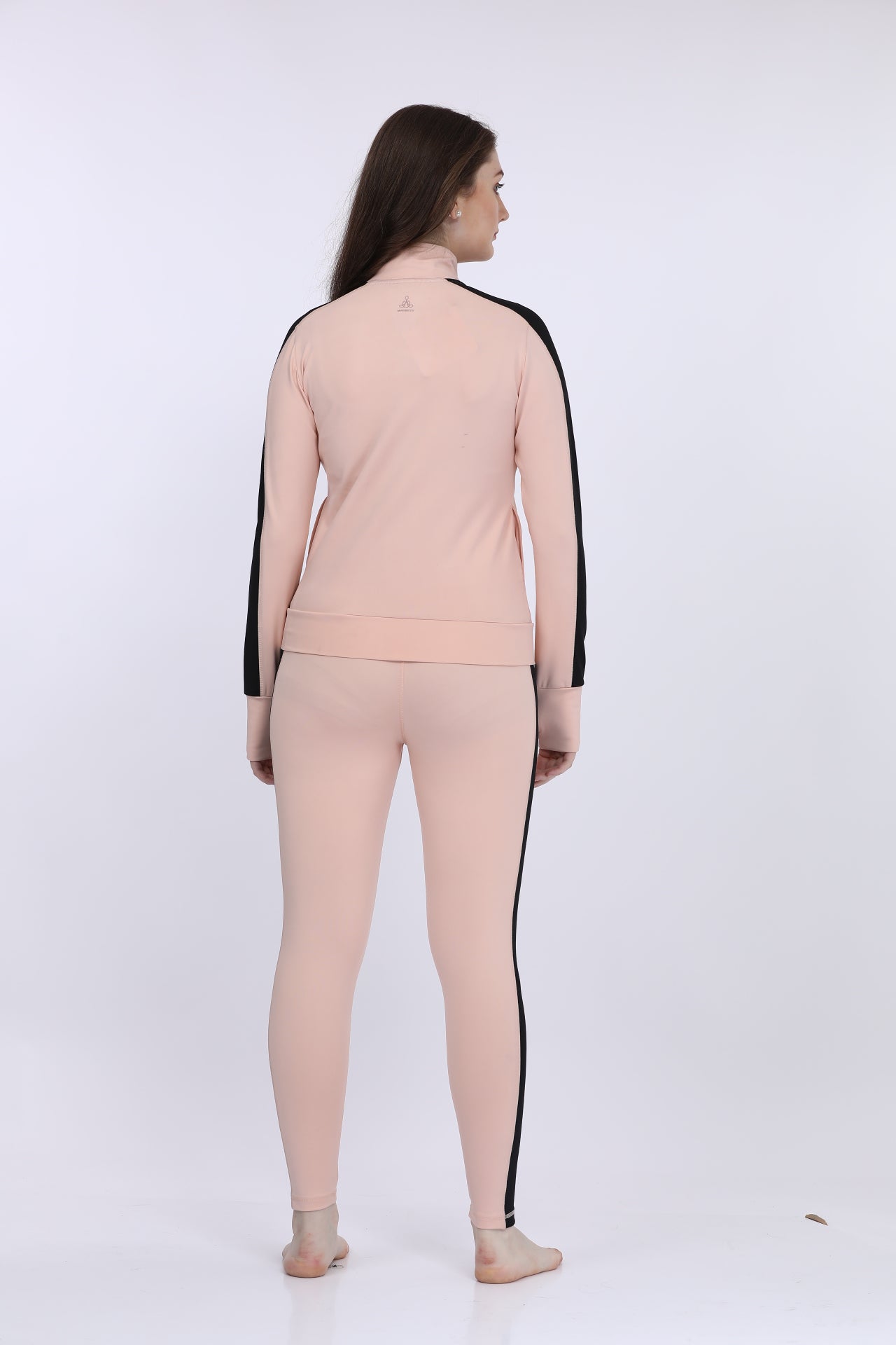 Women Poly Spandex Pink Solid Full Sleeve Track Suit