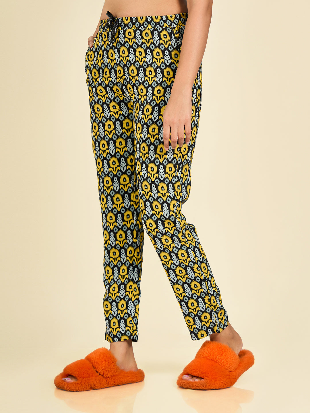 Black & Yellow Printed Rayon Pyjama for Women