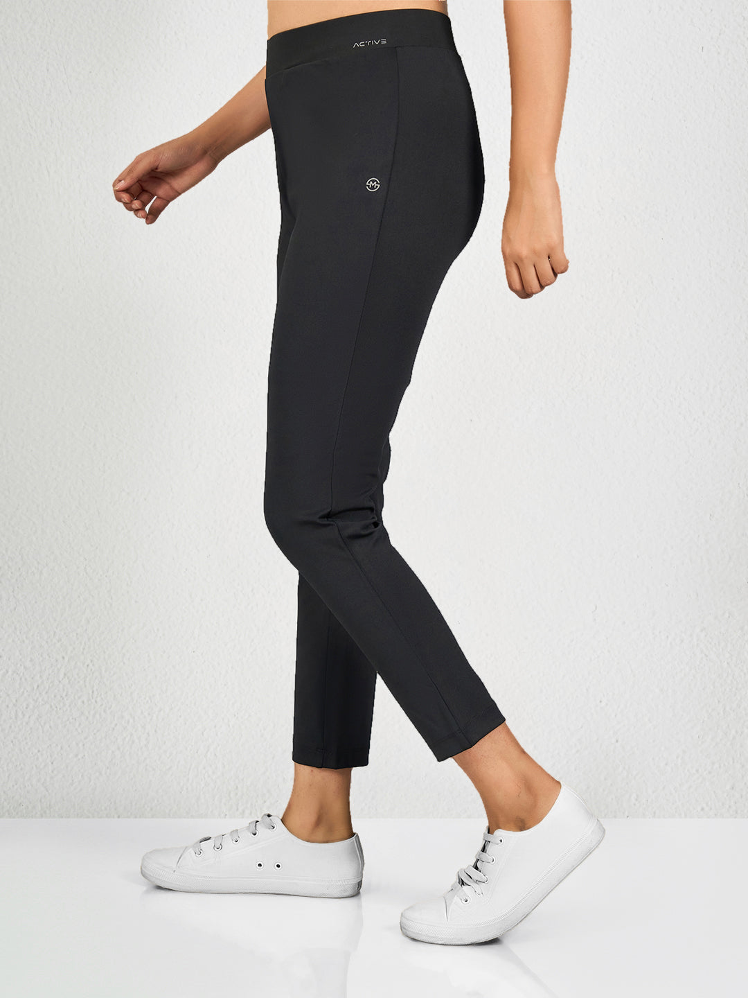 Black Solid Yoga Pants for Women