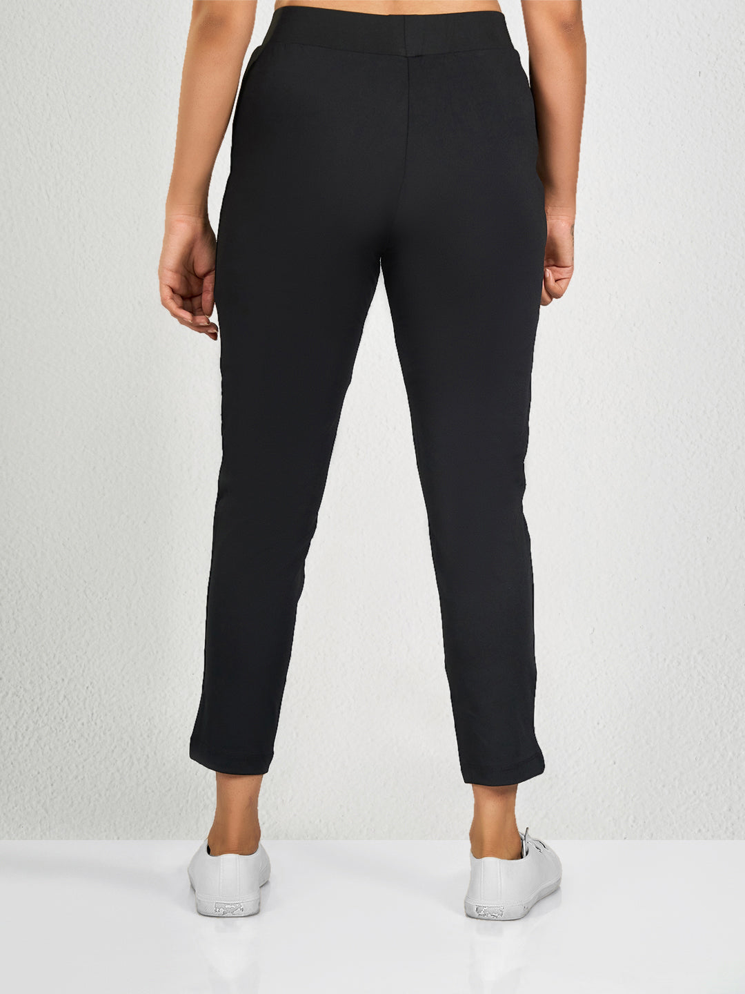 Black Solid Yoga Pants for Women