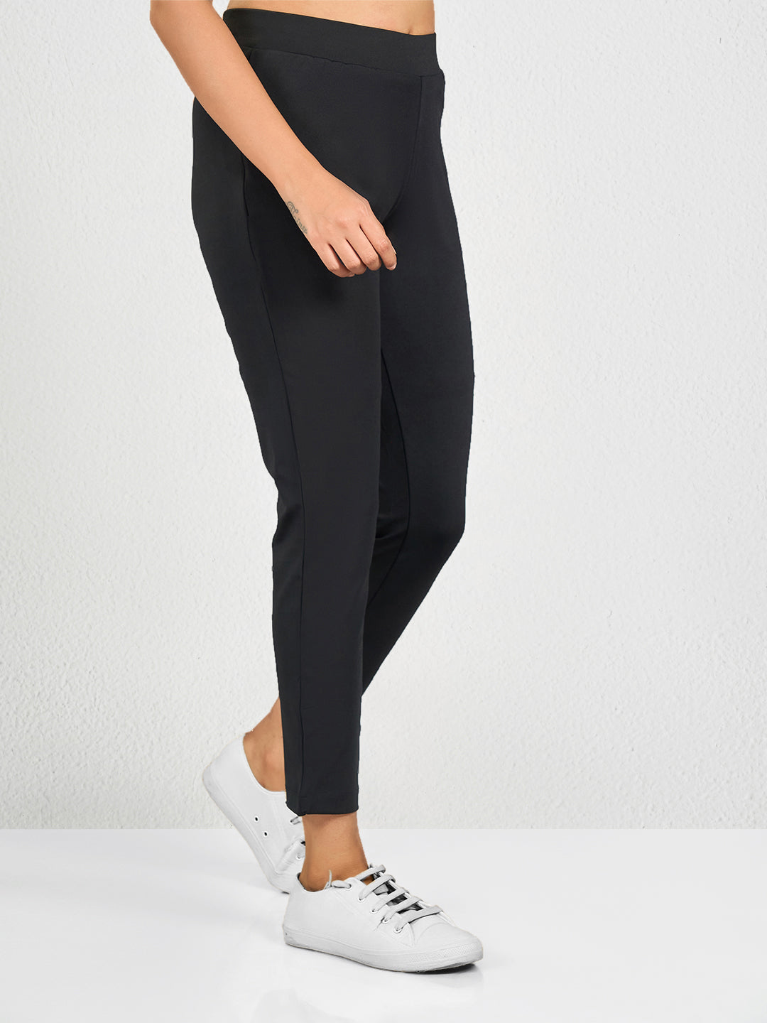 Black Solid Yoga Pants for Women
