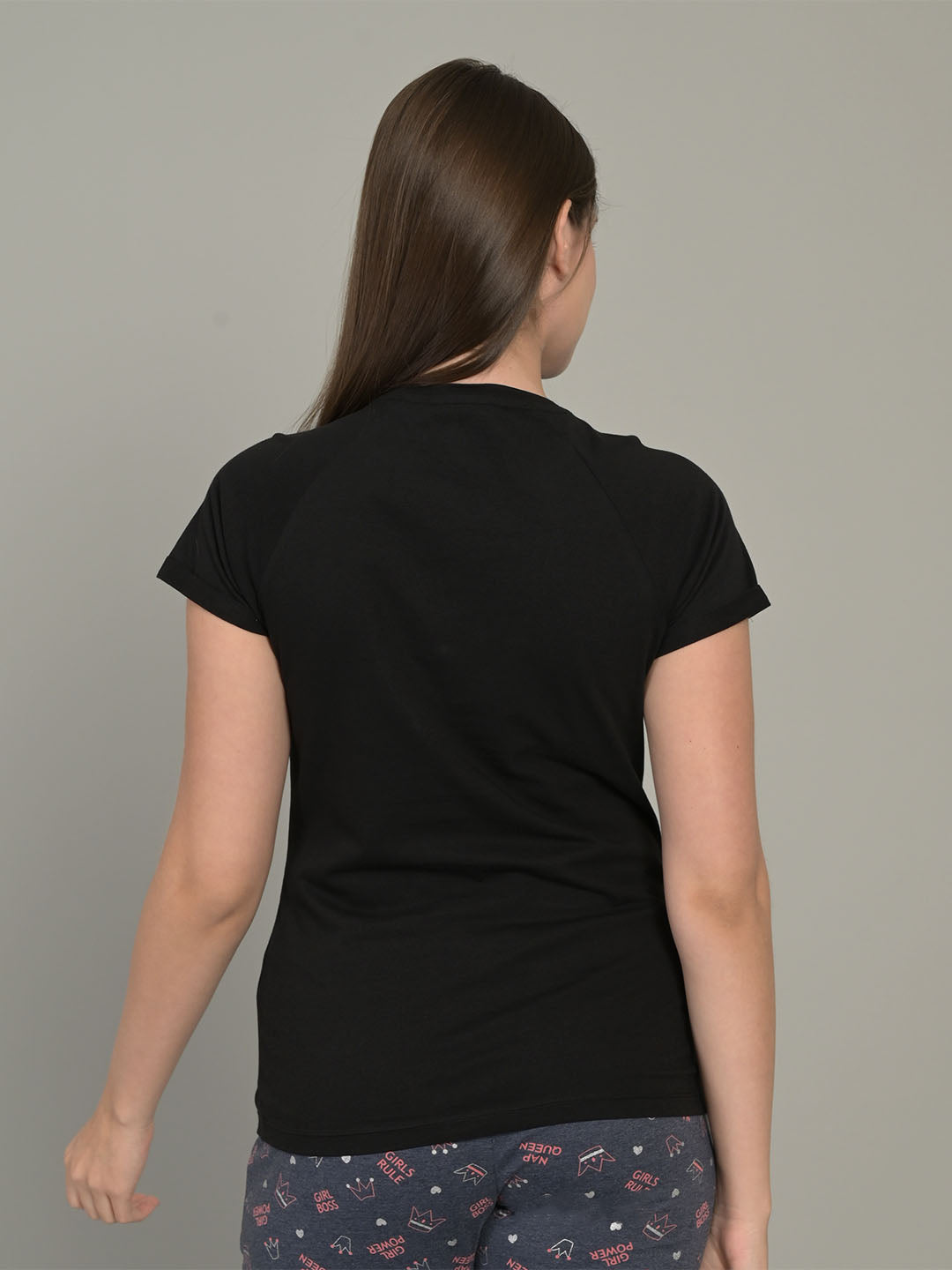 Round Neck Black Half Sleeve T-Shirt