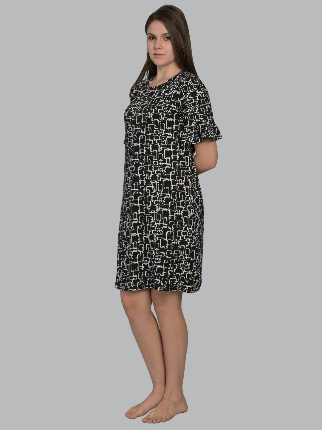 Round Neck Black Half Sleeve Short Night Dress