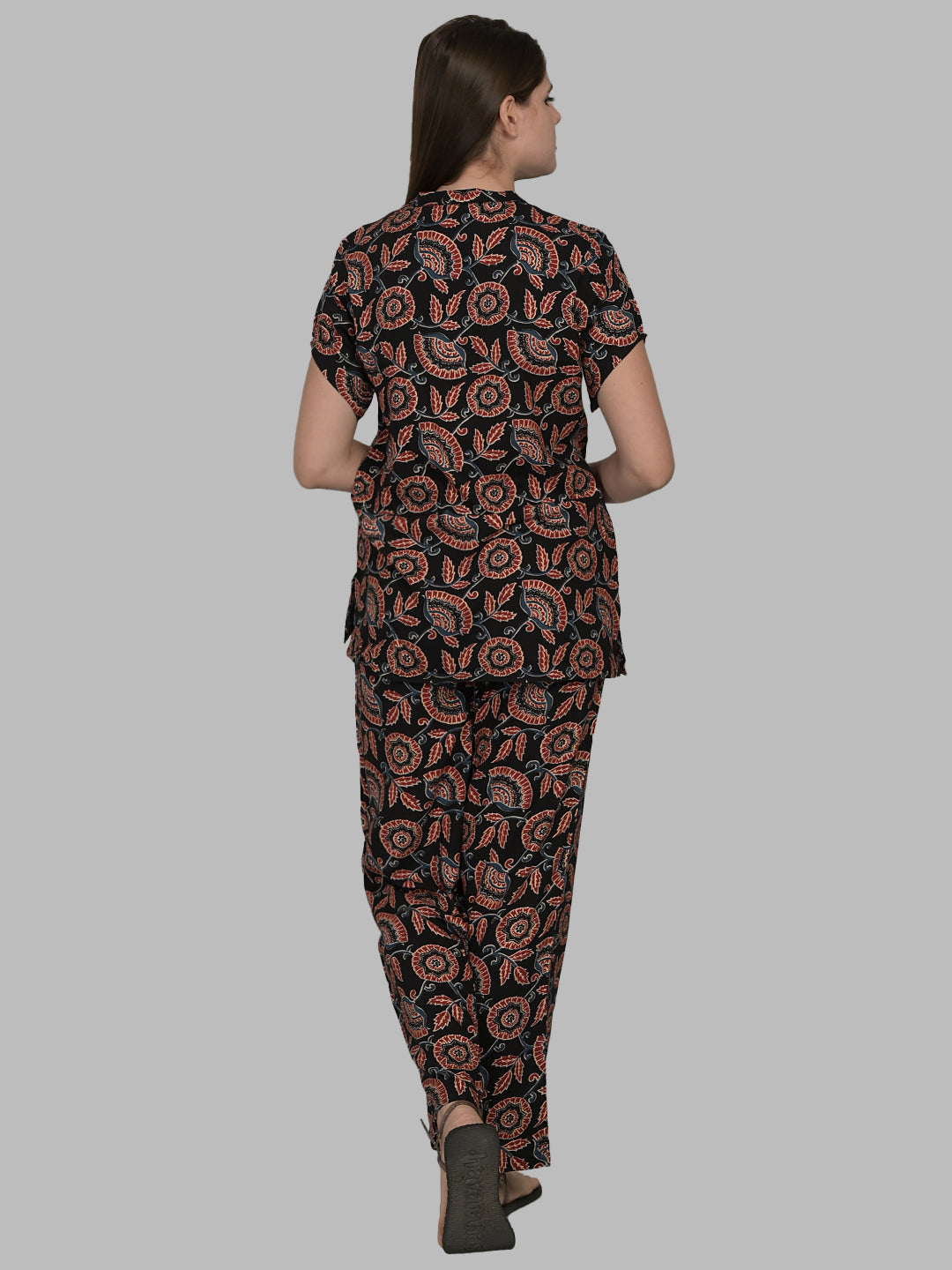 V Neck Black Half Sleeve Printed Co-Ord Set