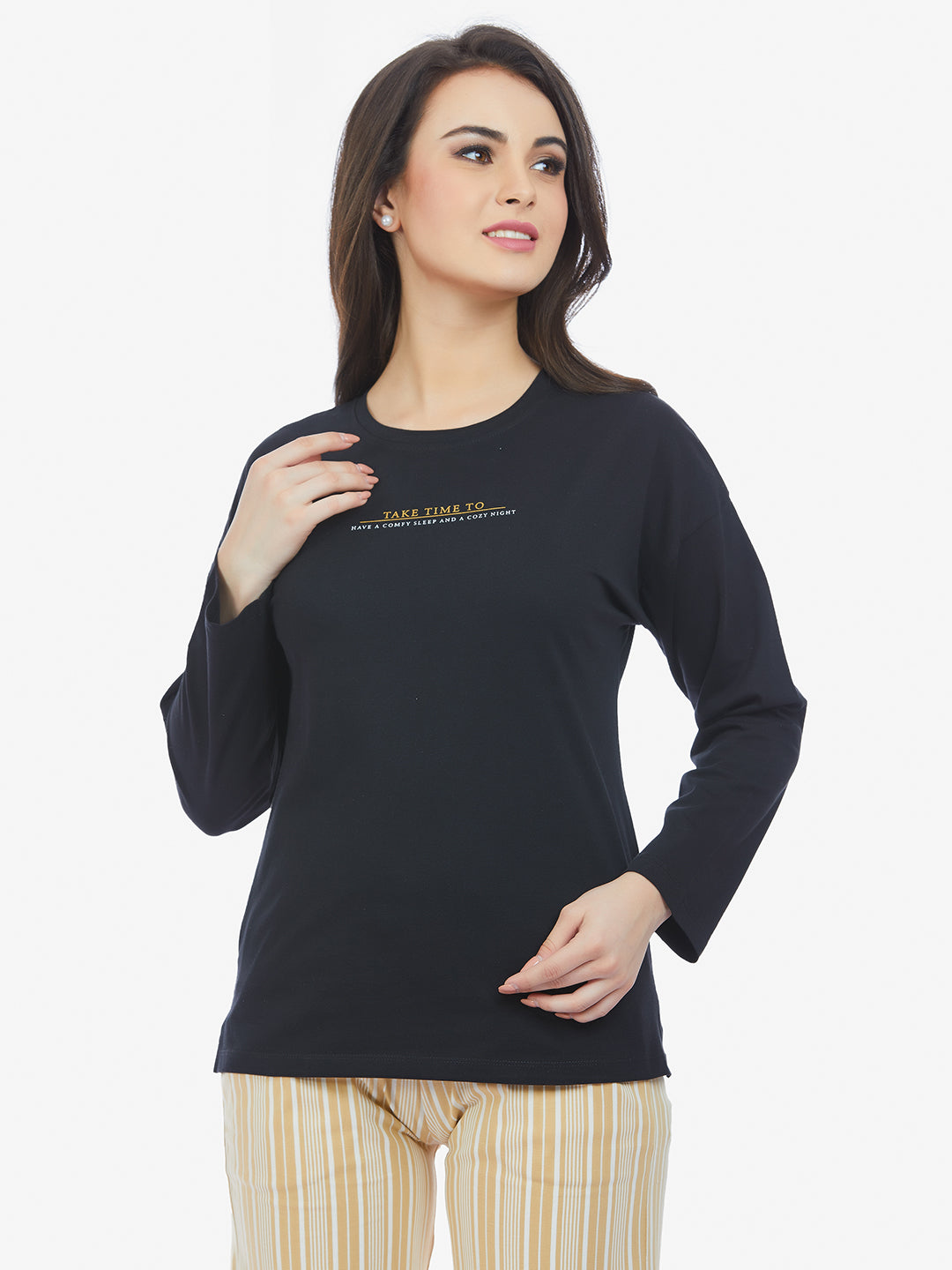 Maysixty Women Black Full Sleeve T-Shirt & Pyjama