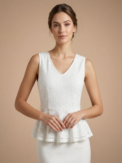 Women's Textured Peplum Lace Top - White