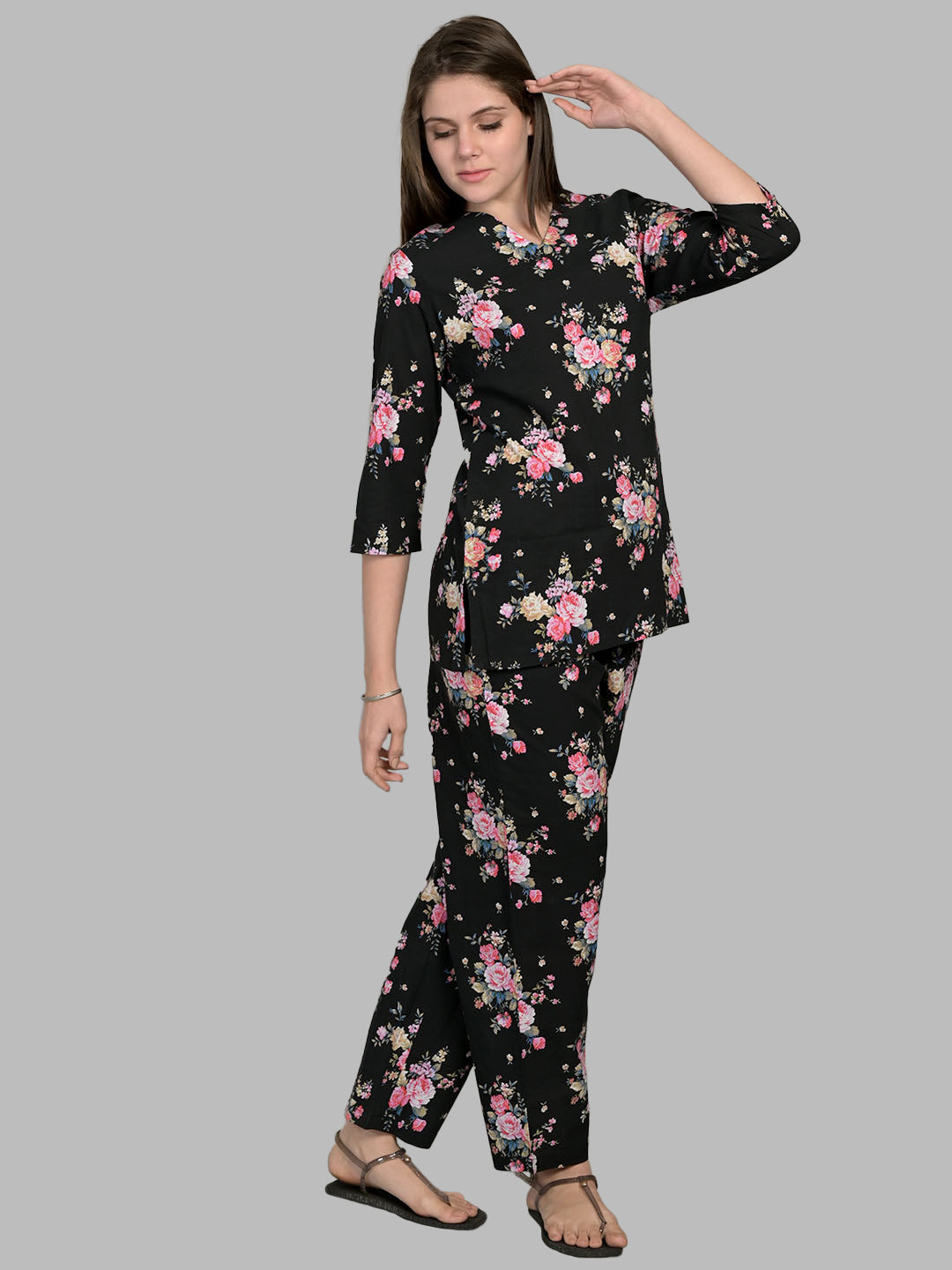 V Neck Black 3/4Th Sleeve Printed Co-Ord Set