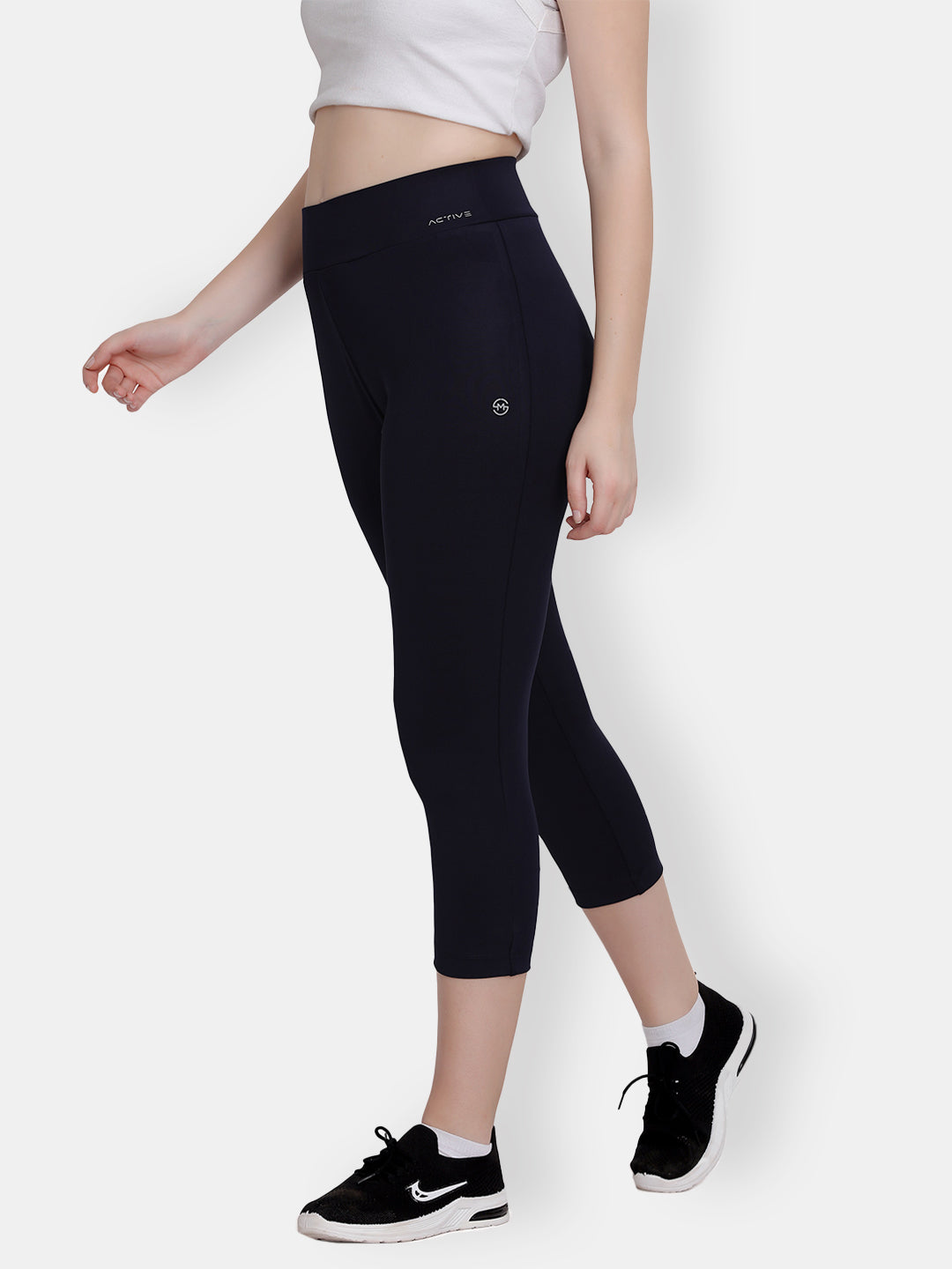 Active High Waist Capri Pants – Navy Blue