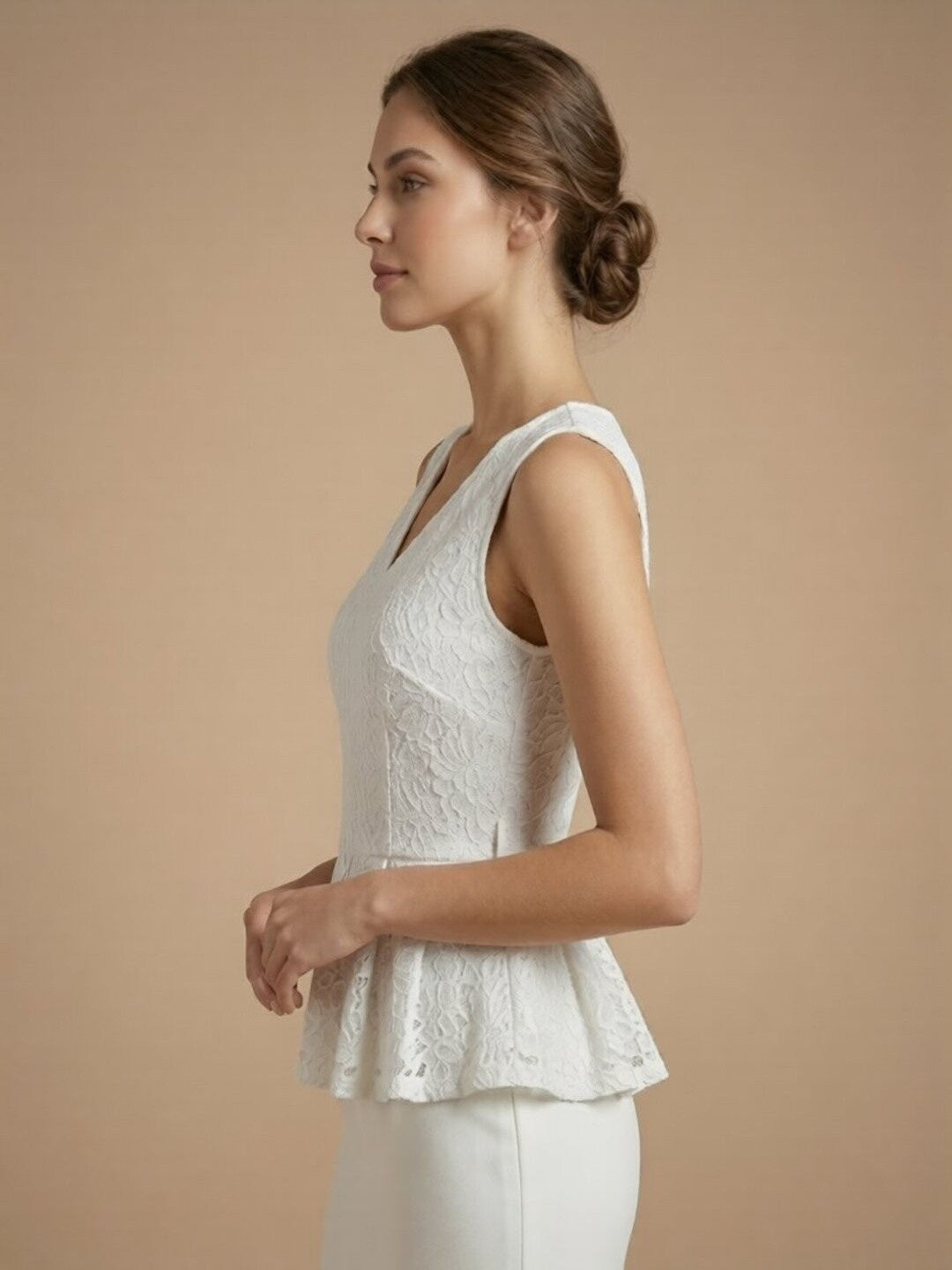 Women's Textured Peplum Lace Top - White