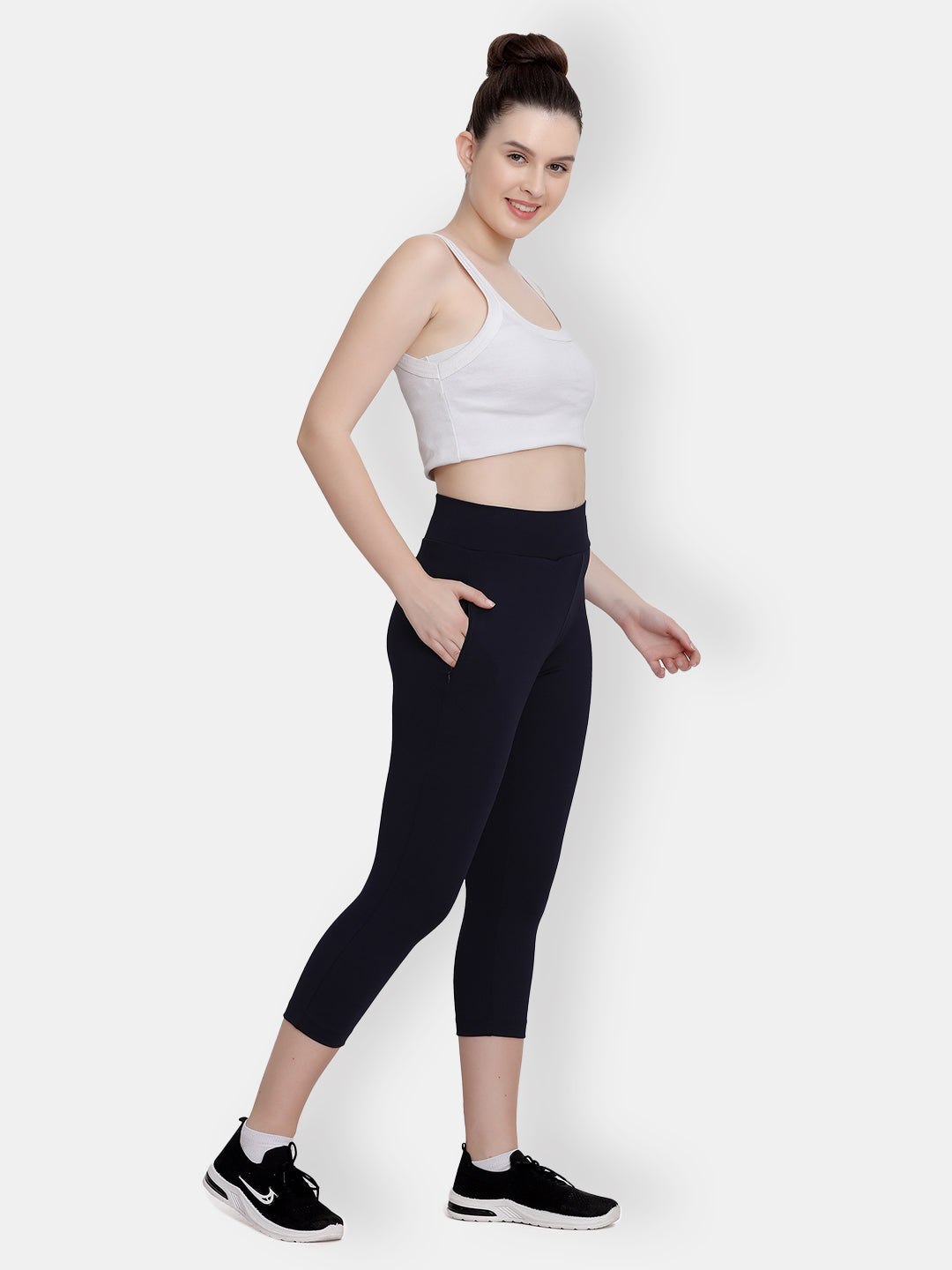 Active High Waist Capri Pants – Navy Blue