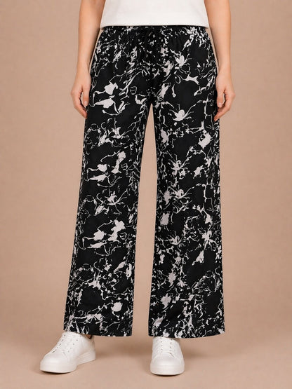 Women’s Printed Half Sleeve Cotton T-Shirt & Pyjama Set – Off White