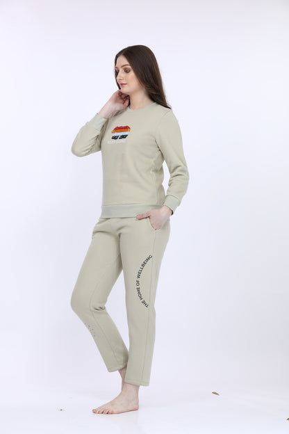 Maysixty® Women Fleece Cream Fashion Jogger