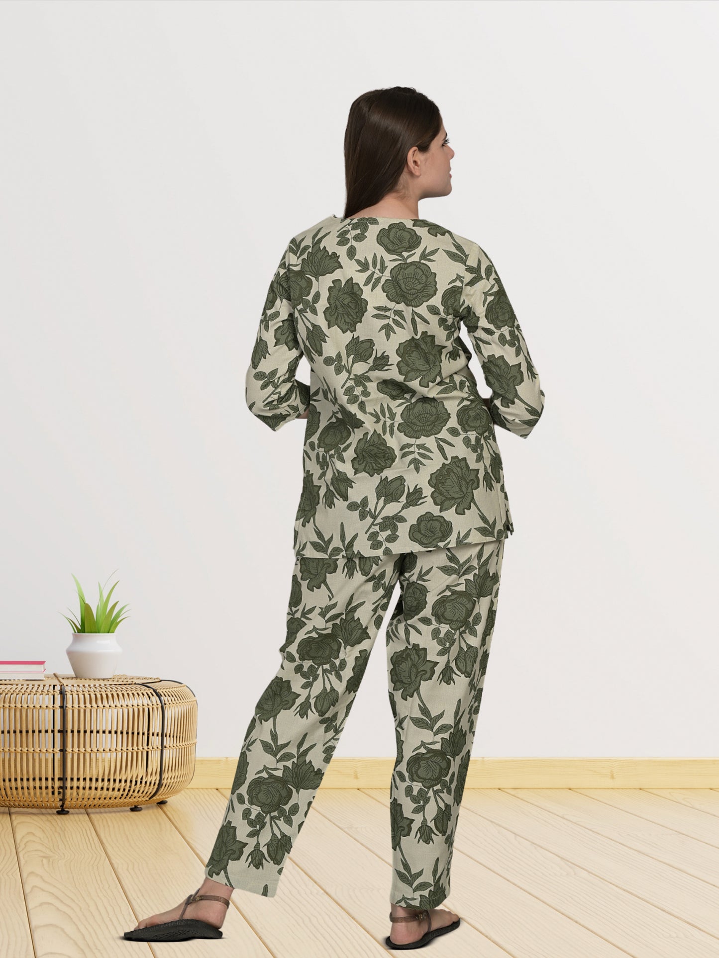 V Neck Green 3/4Th Sleeve Printed Co-Ord Set