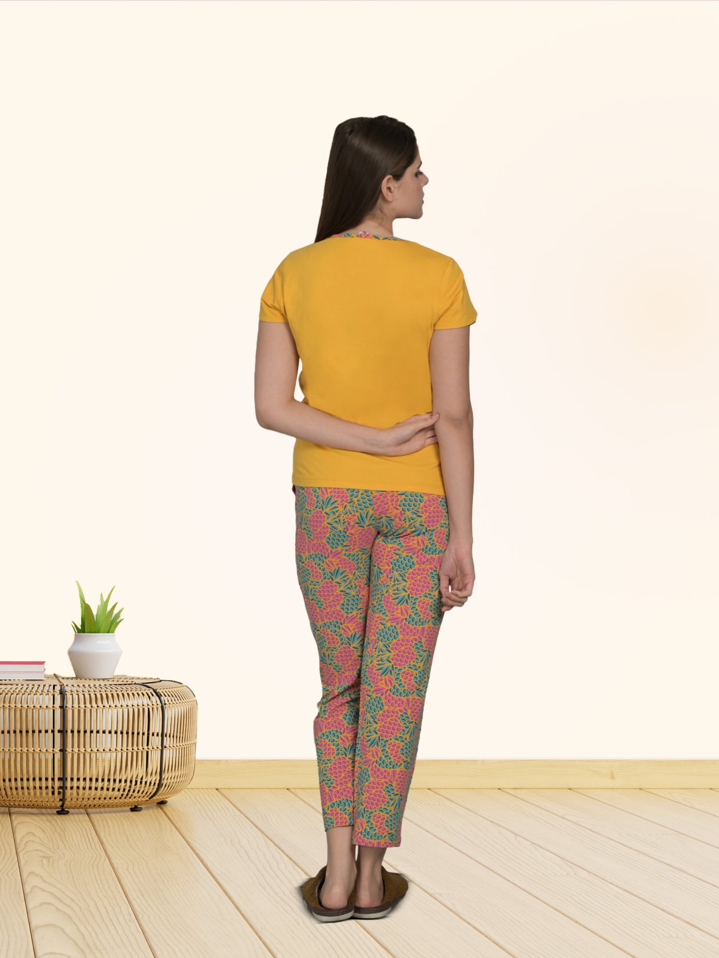 Round Neck Yellow Half Sleeve Tshirt & Pyjama Set