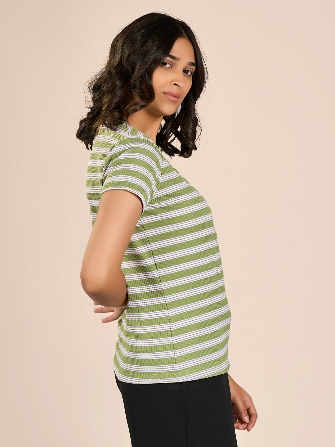 Green Round Neck Shorts Sleeve Stripes T-Shirt